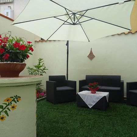 B&B Alos Sapri Bagian luar foto