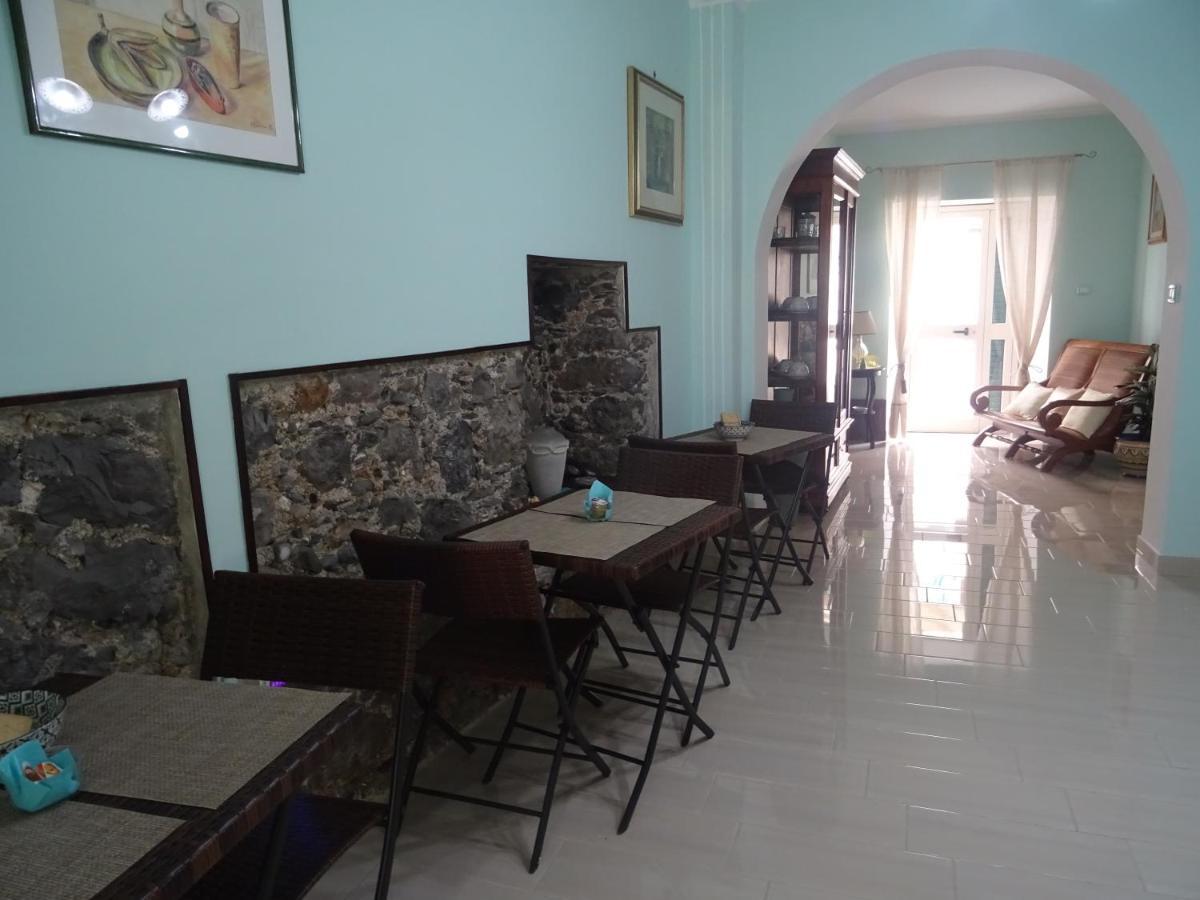 B&B Alos Sapri Bagian luar foto
